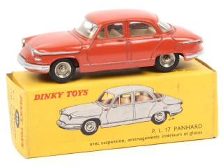 Lot 413 - DINKY TOYS (FRANCE) (1)