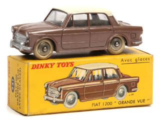 Lot 408 - DINKY TOYS (FRANCE) (1)