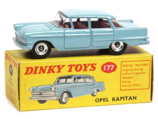 Lot 264 - DINKY TOYS (GB) (1)