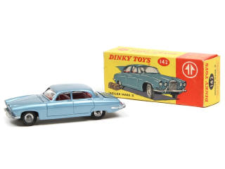 Lot 250 - DINKY TOYS (GB) (1)