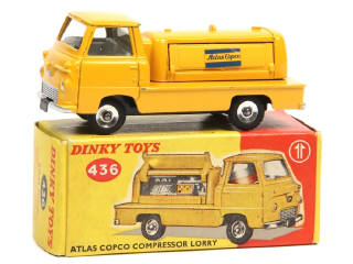 Lot 359 - DINKY TOYS (GB) (1)