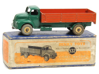 Lot 364 - DINKY TOYS (GB) (1)