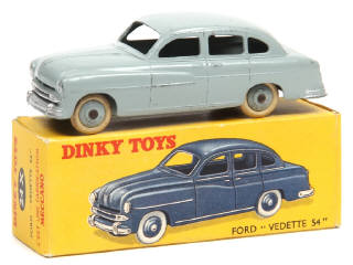 Lot 403 - DINKY TOYS (FRANCE) (1)