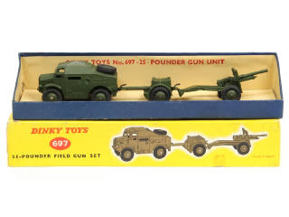 Lot 379 - DINKY TOYS (GB) (1)