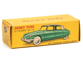 Lot 392 - DINKY TOYS (FRANCE) (1)
