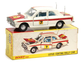 Lot 273 - DINKY TOYS (GB) (1)