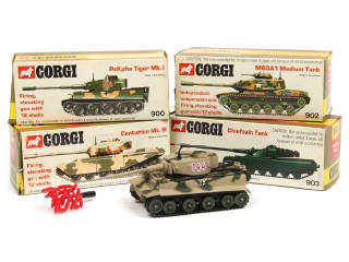 Lot 217 - CORGI TOYS (GB) (4)