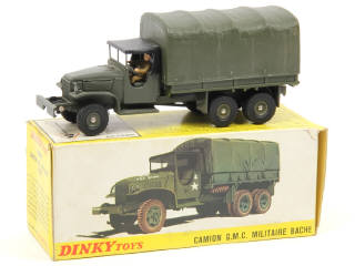 Lot 730 - DINKY TOYS (FRANCE) (1)