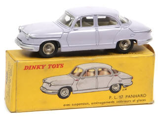Lot 327 - DINKY TOYS (FRANCE) (1)