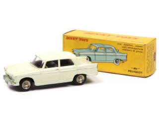 Lot 326 - DINKY TOYS (FRANCE) (1)