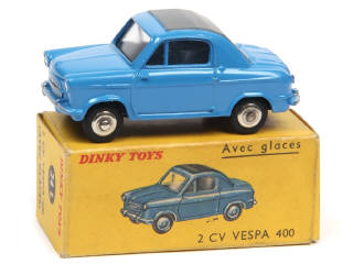 Lot 343 - DINKY TOYS (FRANCE) (1)
