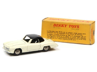 Lot 338 - DINKY TOYS (FRANCE) (1)