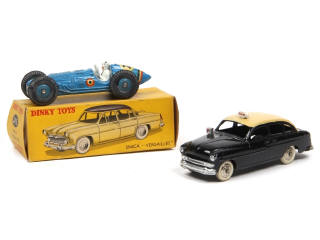 Lot 361 - DINKY TOYS (FRANCE) (3)