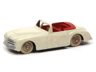 Lot 391 - DINKY TOYS (FRANCE) (1)