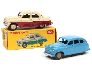 Lot 243 - DINKY TOYS (GB) (1)
