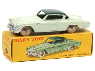 Lot 341 - DINKY TOYS (FRANCE) (1)