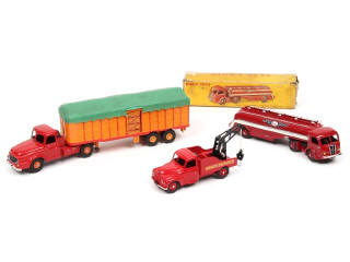 Lot 418 - DINKY TOYS (FRANCE) (1)