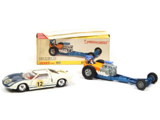 Lot 309 - DINKY TOYS (GB) (2)