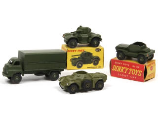 Lot 385 - DINKY TOYS (GB) (4)