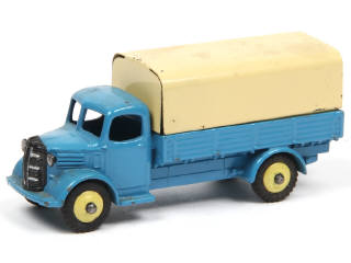 Lot 370 - DINKY TOYS (GB) (1)