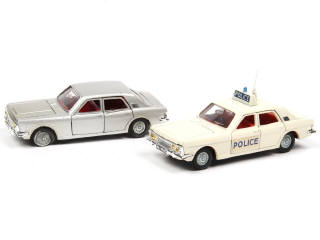 Lot 344 - DINKY TOYS (GB) (2)