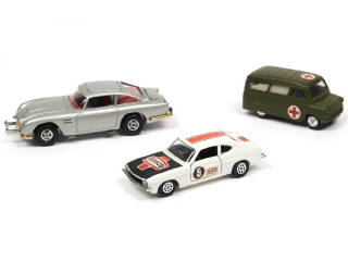 Lot 289 - CORGI TOYS (GB) (3)