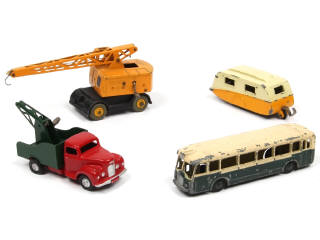 Lot 378 - DINKY TOYS (GB) (4)