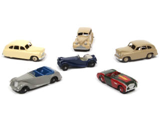 Lot 361 - DINKY TOYS (GB) (6)