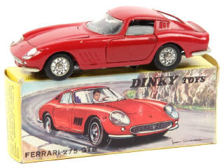 Lot 402 - DINKY TOYS (FRANCE) (1)