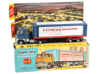 Lot 313 - CORGI TOYS (GB) (1)