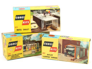 Lot 339 - CORGI TOYS (GB) (2)