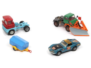 Lot 317 - CORGI TOYS (GB) (4)