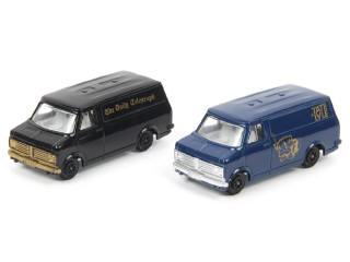 Lot 254 - DINKY TOYS (GB) (2)