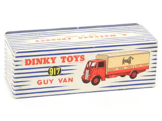 Lot 195 - DINKY TOYS (GB) (1)