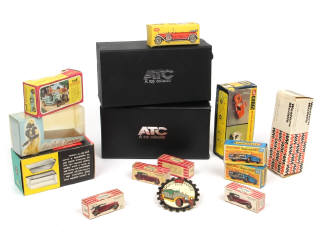 Lot 91 - DIVERS (14)