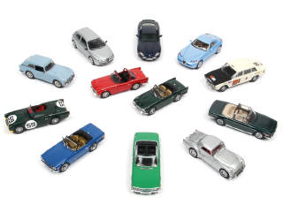 Lot 93 - DIVERS (12)