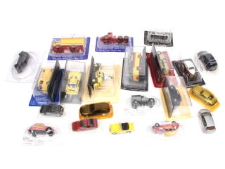 Lot 170 - DIVERS (21)