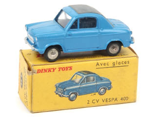Lot 385 - DINKY TOYS (FRANCE) (1)