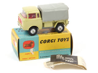 Lot 260 - CORGI TOYS (GB) (1)