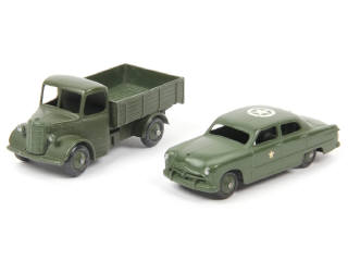Lot 345 - DINKY TOYS (GB) (2)