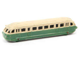 Lot 367 - DINKY TOYS (FRANCE) (1)
