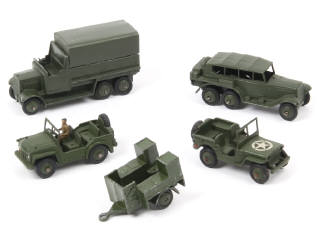 Lot 357 - DINKY TOYS (GB) (5)