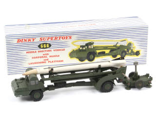 Lot 334 - DINKY TOYS (GB) (1)