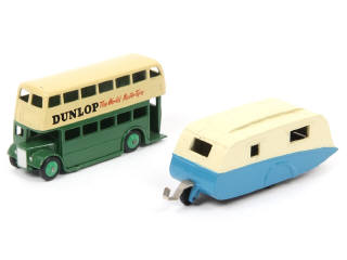 Lot 347 - DINKY TOYS (GB) (1)