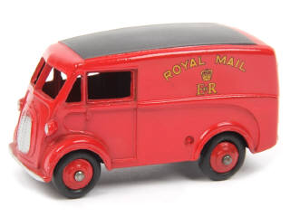 Lot 290 - DINKY TOYS (GB) (1)