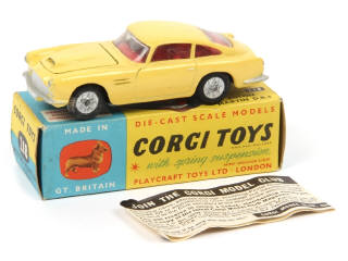 Lot 246 - CORGI TOYS (GB) (1)
