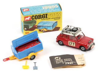 Lot 267 - CORGI TOYS (GB) (2)
