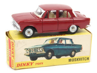 Lot 391 - DINKY TOYS (FRANCE) (1)