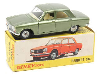 Lot 395 - DINKY TOYS (FRANCE) (1)