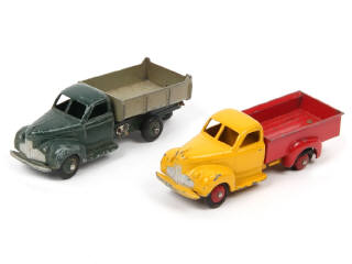Lot 413 - DINKY TOYS (FRANCE) (2)
